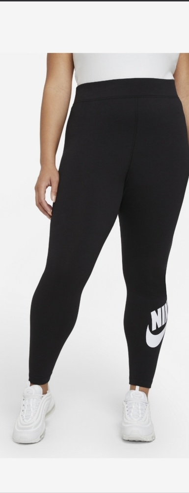 Brand NWT Tight Fit Regular Length Leggings